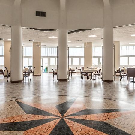 Villaggio Torre Marina Marina di Massa Dış mekan fotoğraf