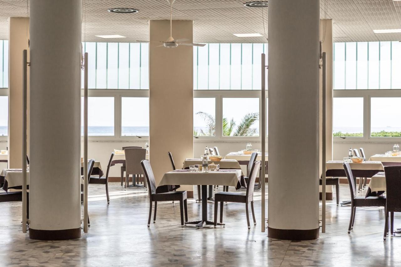 Villaggio Torre Marina Marina di Massa Dış mekan fotoğraf